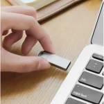 ⁦UD4 Intelligent - כונן פלאש מהיר High Speed Flash Drive⁩ – תמונה ⁦2⁩